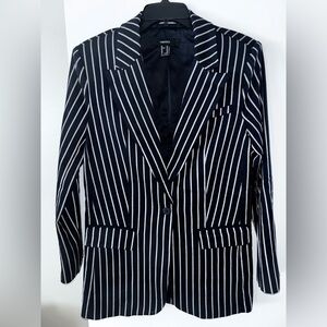 Forever 21 Navy Blue and White Striped Blazer XS
Never worn